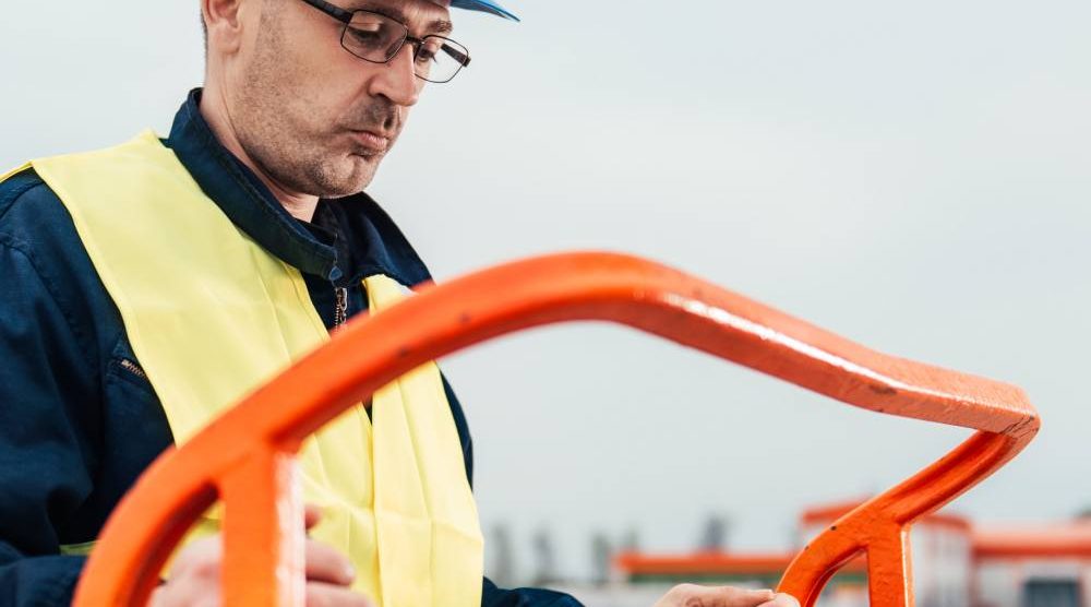 Traduction de la documentation des machines-outils SIR Meccanica