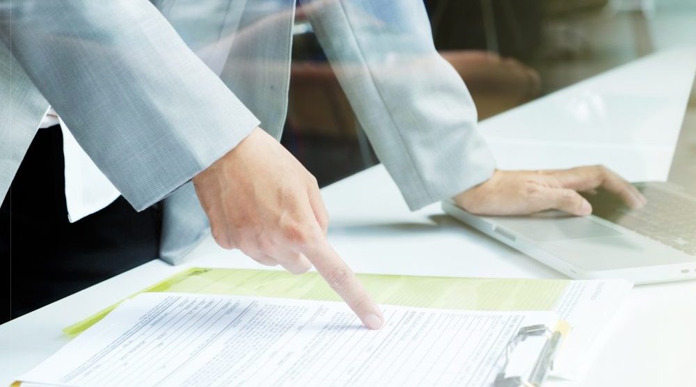 Traduction juridique assermentée : DTP PDF pour pièces contractuelles éditables et stables.