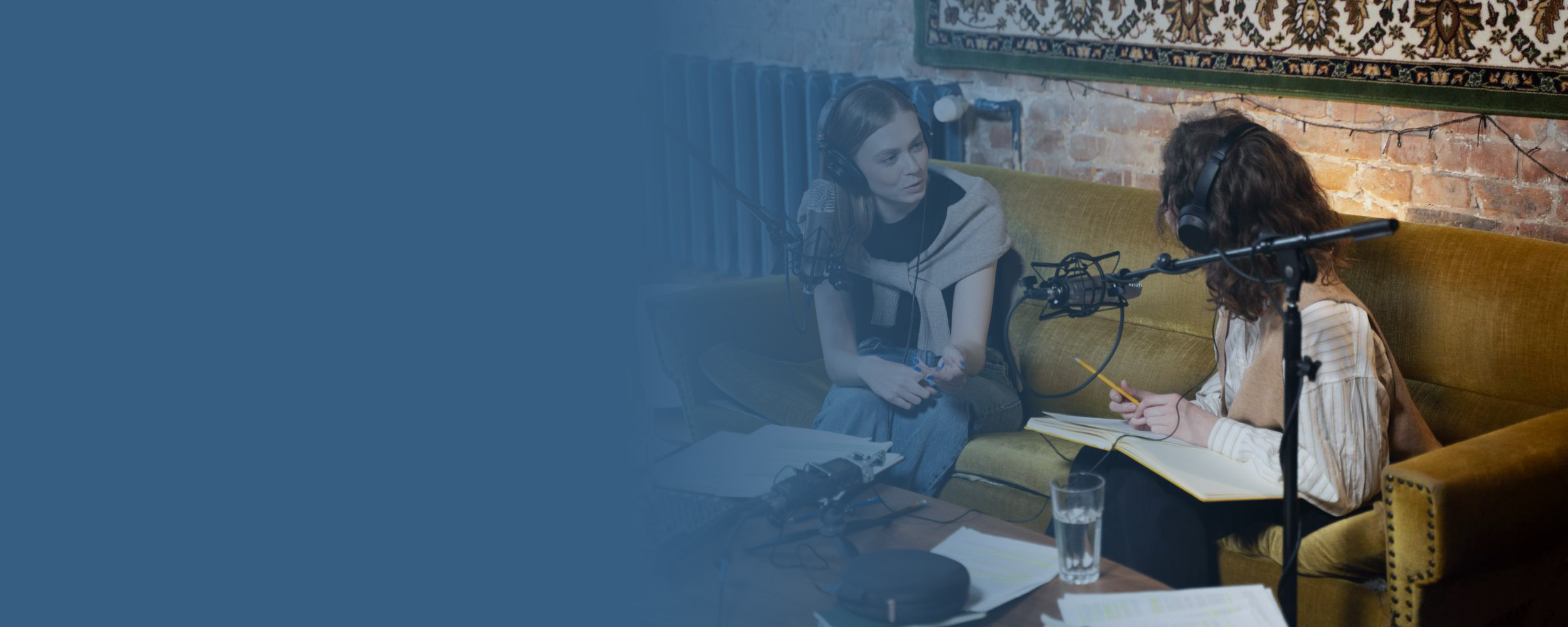 Dubbing script translation adapted for natural performance, timing and synchronization