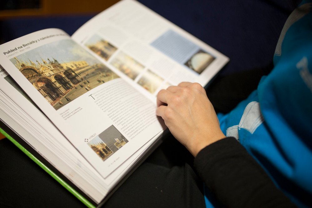 Traduzioni cataloghi e guide museali