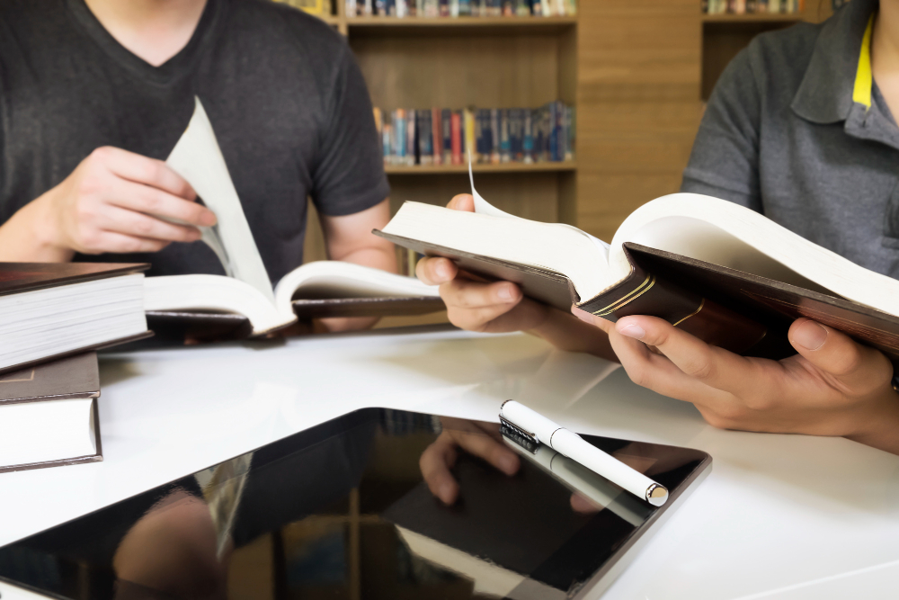 Strategie editoriali personalizzate per autori ed editori con obiettivi internazionali